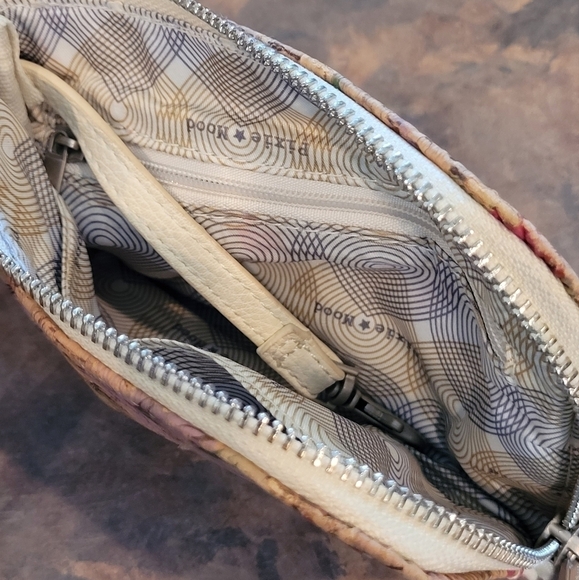 PIXIE MOOD Wristlet with Detachable Strap - Picture 5 of 8